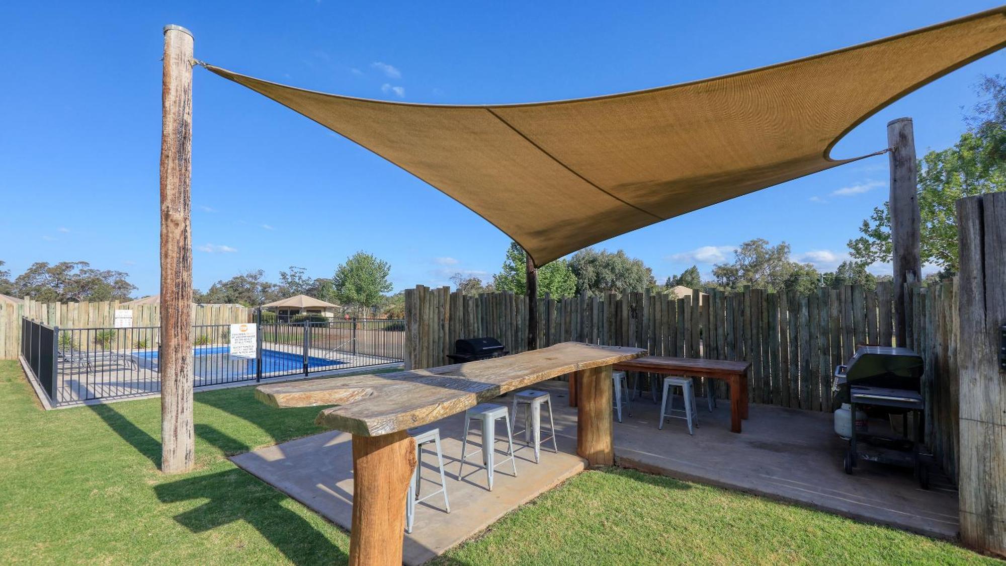 Dubbo Rhino Lodge Экстерьер фото