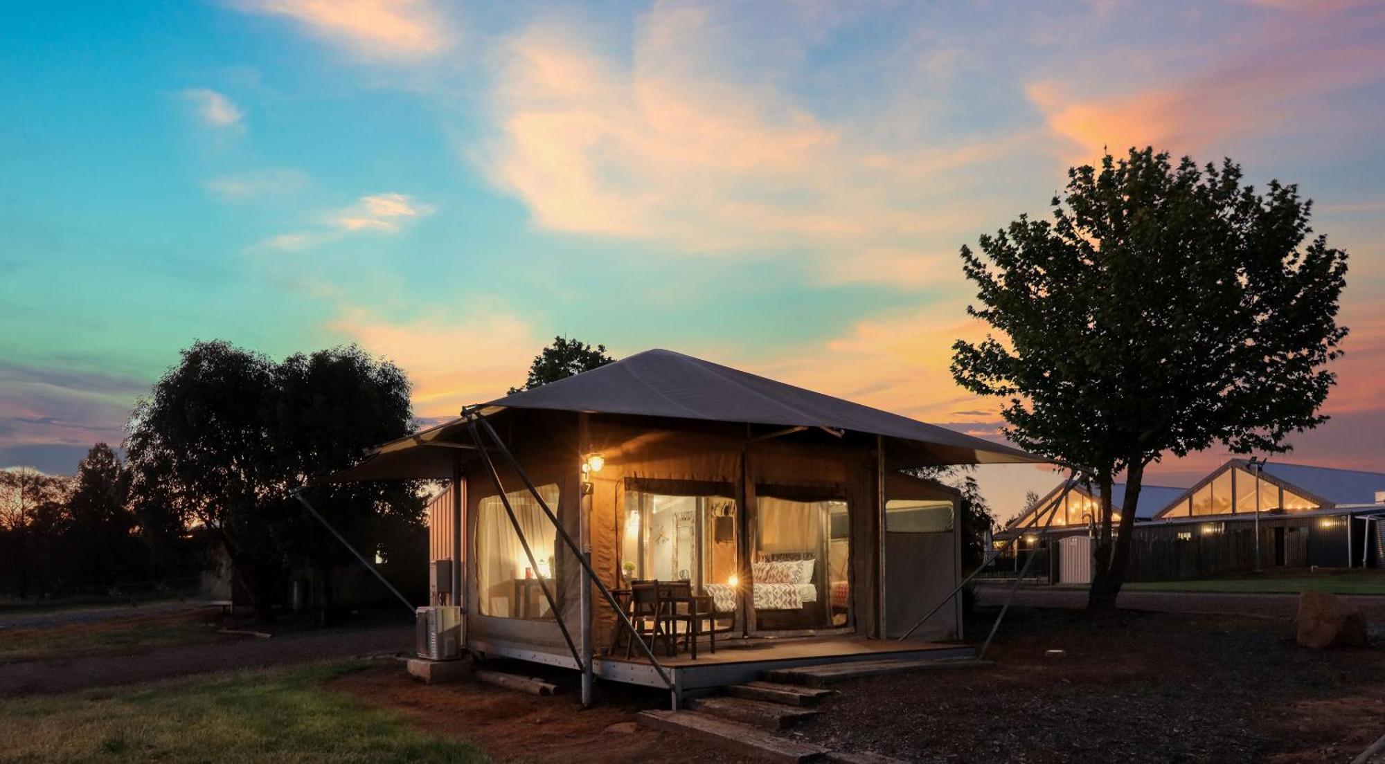 Dubbo Rhino Lodge Экстерьер фото