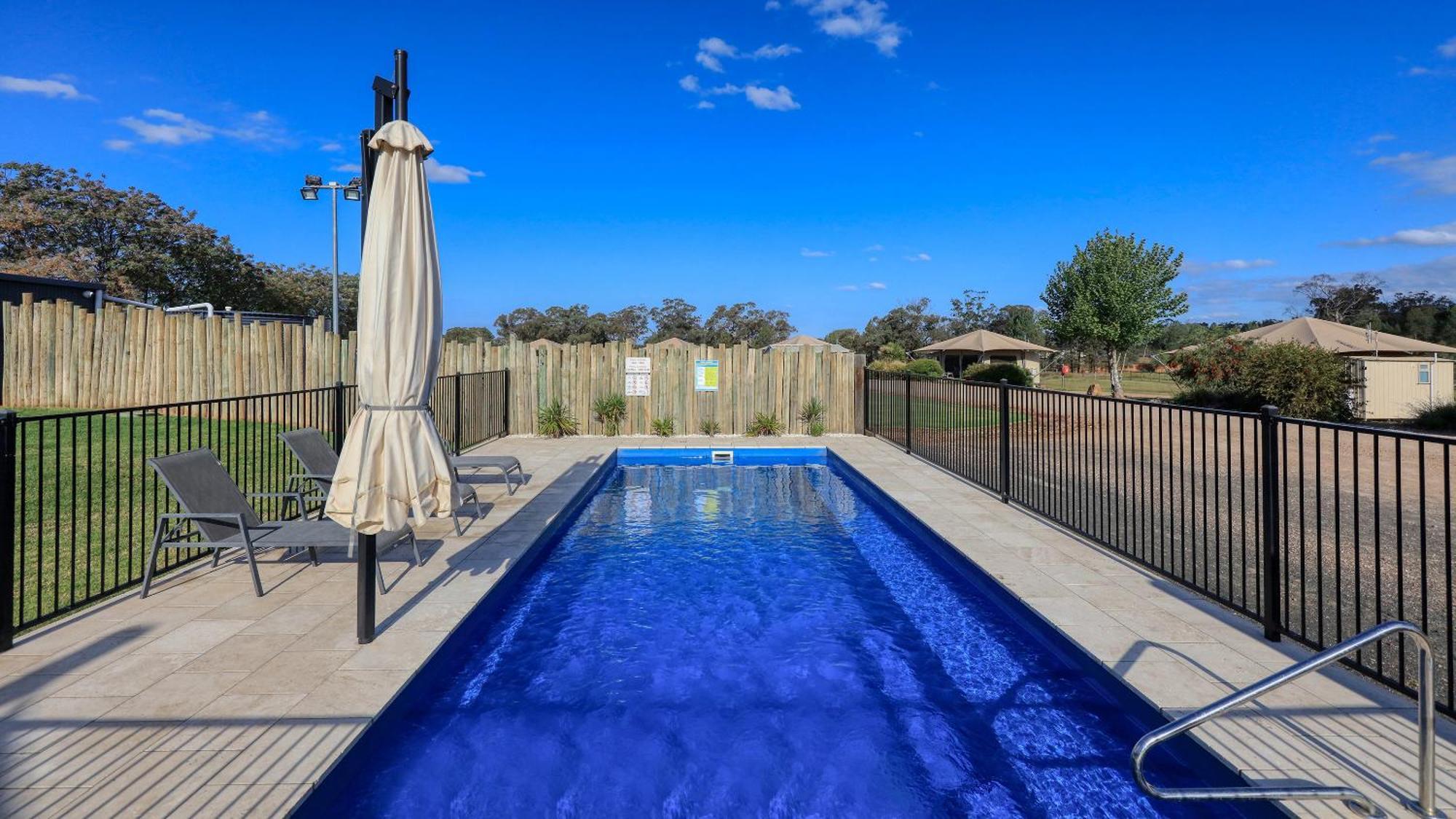 Dubbo Rhino Lodge Экстерьер фото